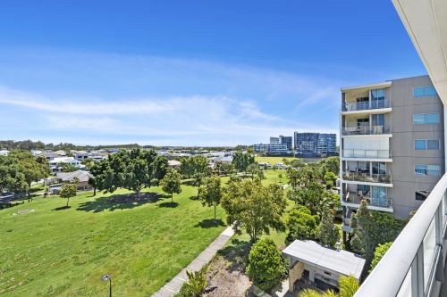 406/3 Compass Drive, Biggera Waters - Offers over $669,000