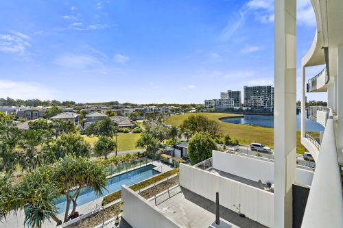 309/2 East Quays Drive, Biggera Waters - Offers over $615,000