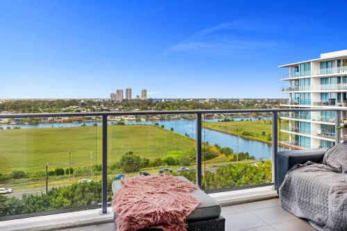 3902/25-31 East Quay Drive, Biggera Waters